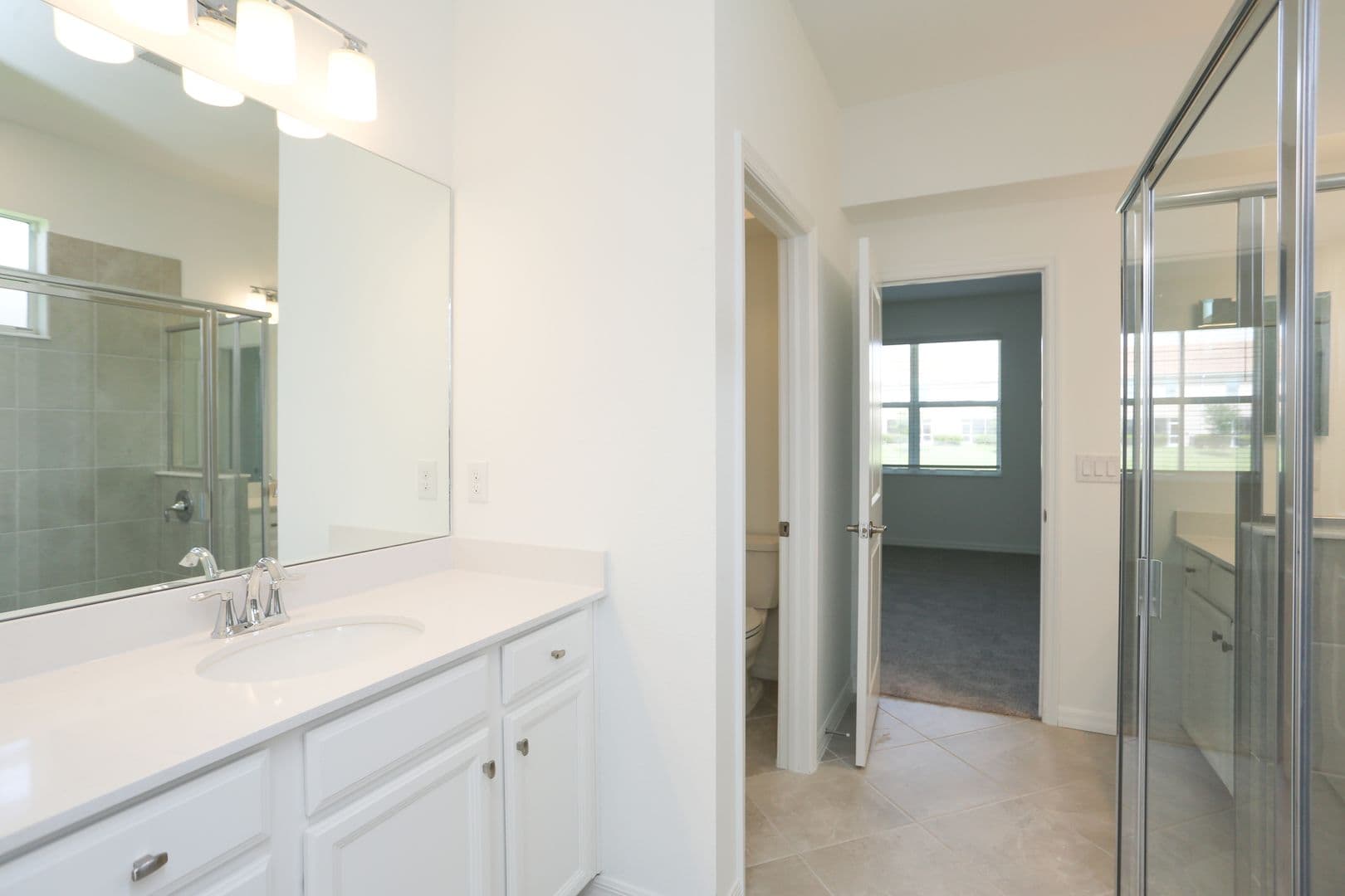 Naples House: 2599 Vine Avenue