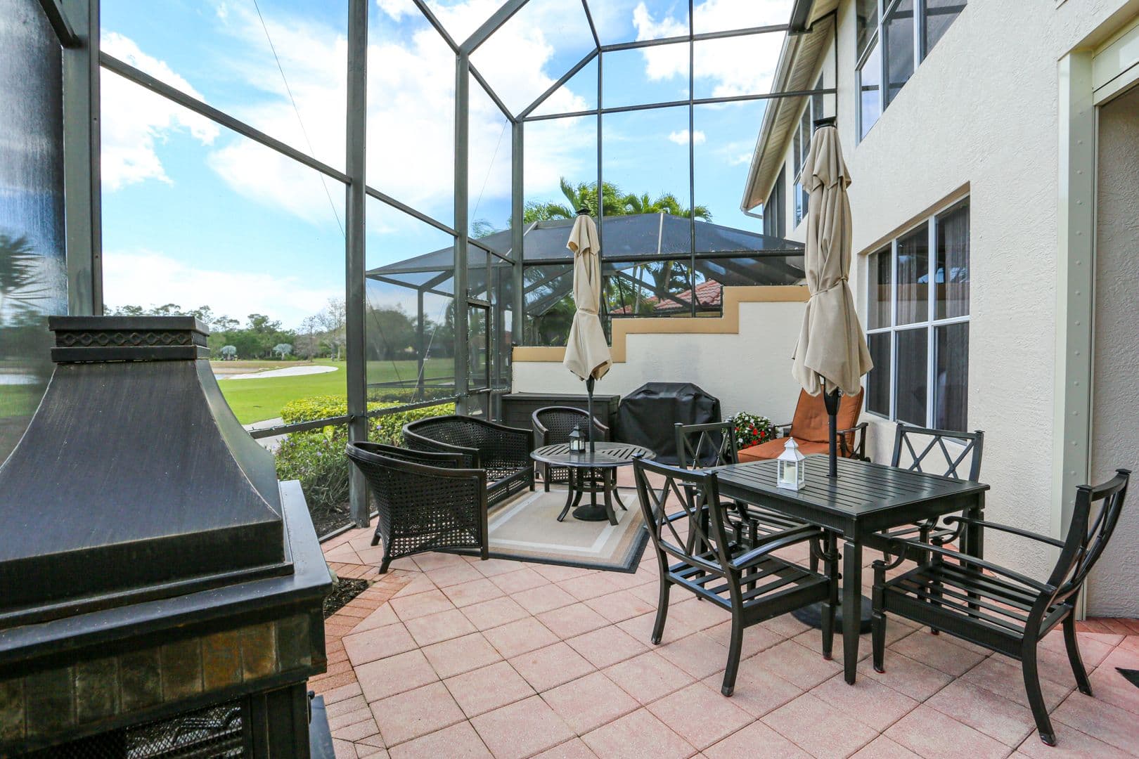 Naples House: 5945 Paradise Circle