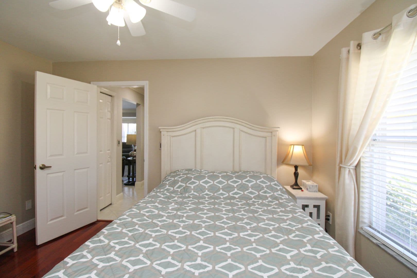 Naples House: 333 Wentworth Court