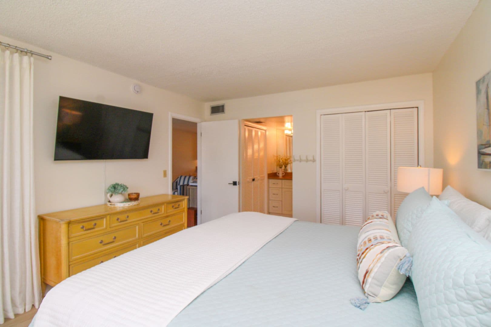 Naples Condo: 1686 Blue Point Avenue Unit B-7