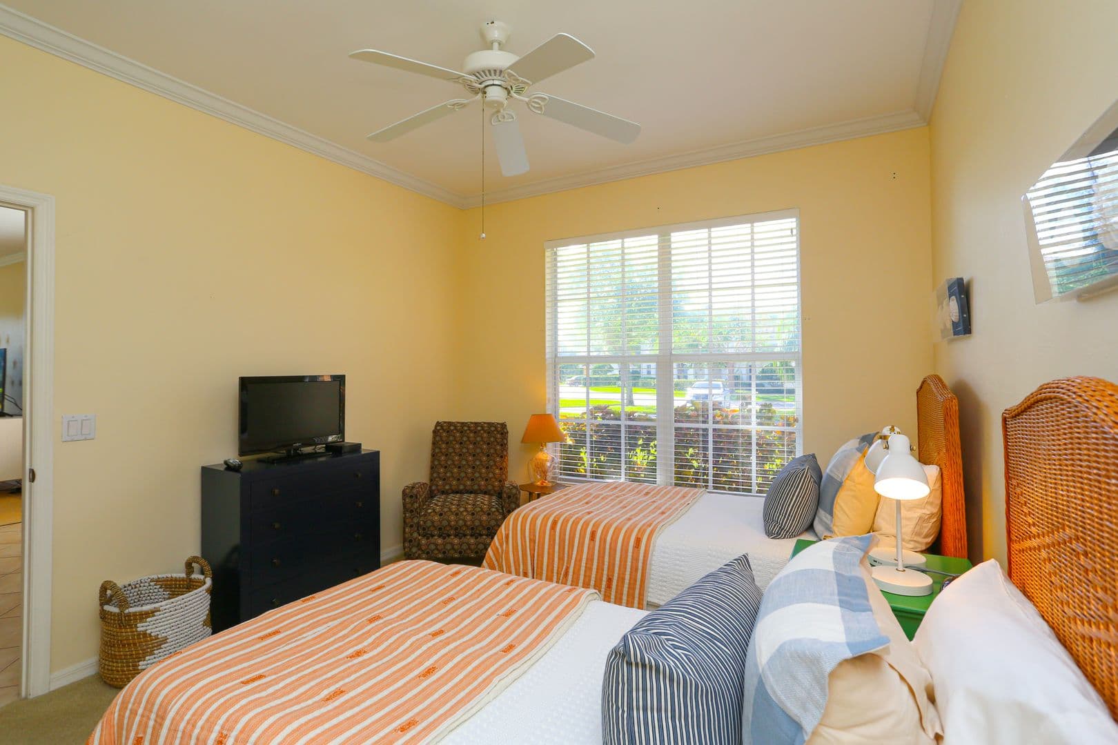 Bonita Springs House: 8981 Palmas Grandes Boulevard Unit 102