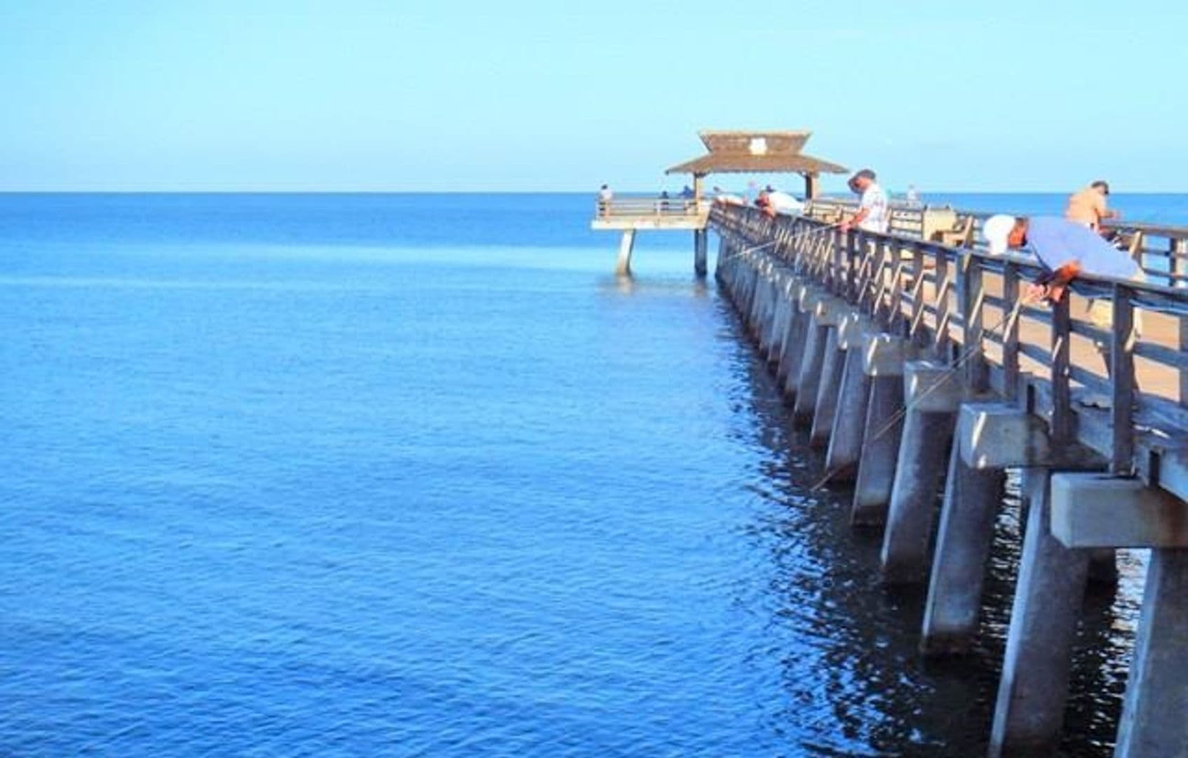 Naples House: 1065 Gulf Shore Boulevard N #416