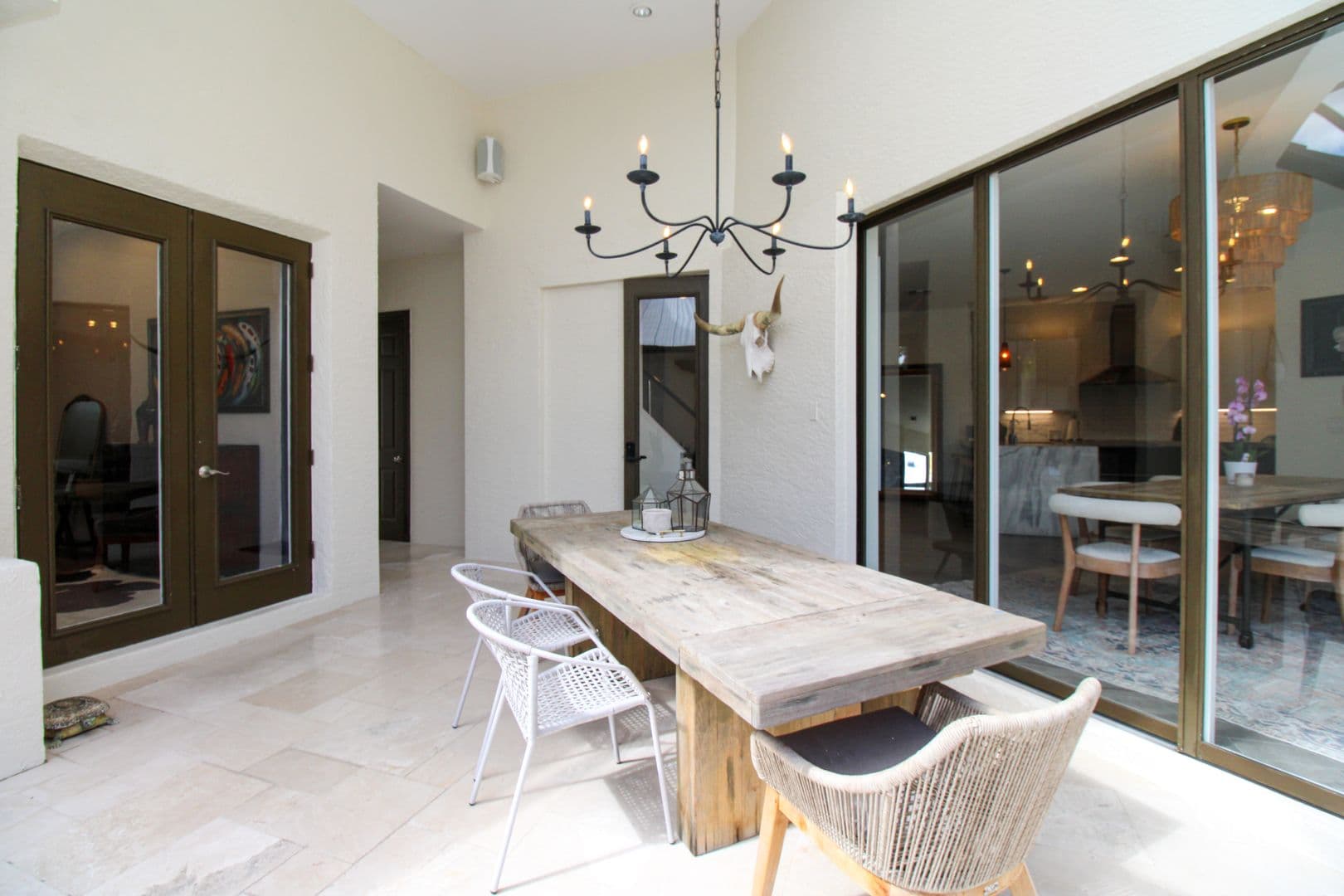 Naples House: 647 110th Avenue North