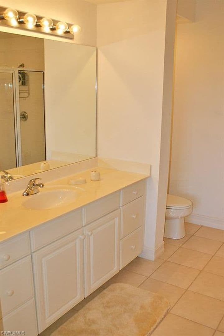 Estero House: 4640 Turnberry Lake Drive #403