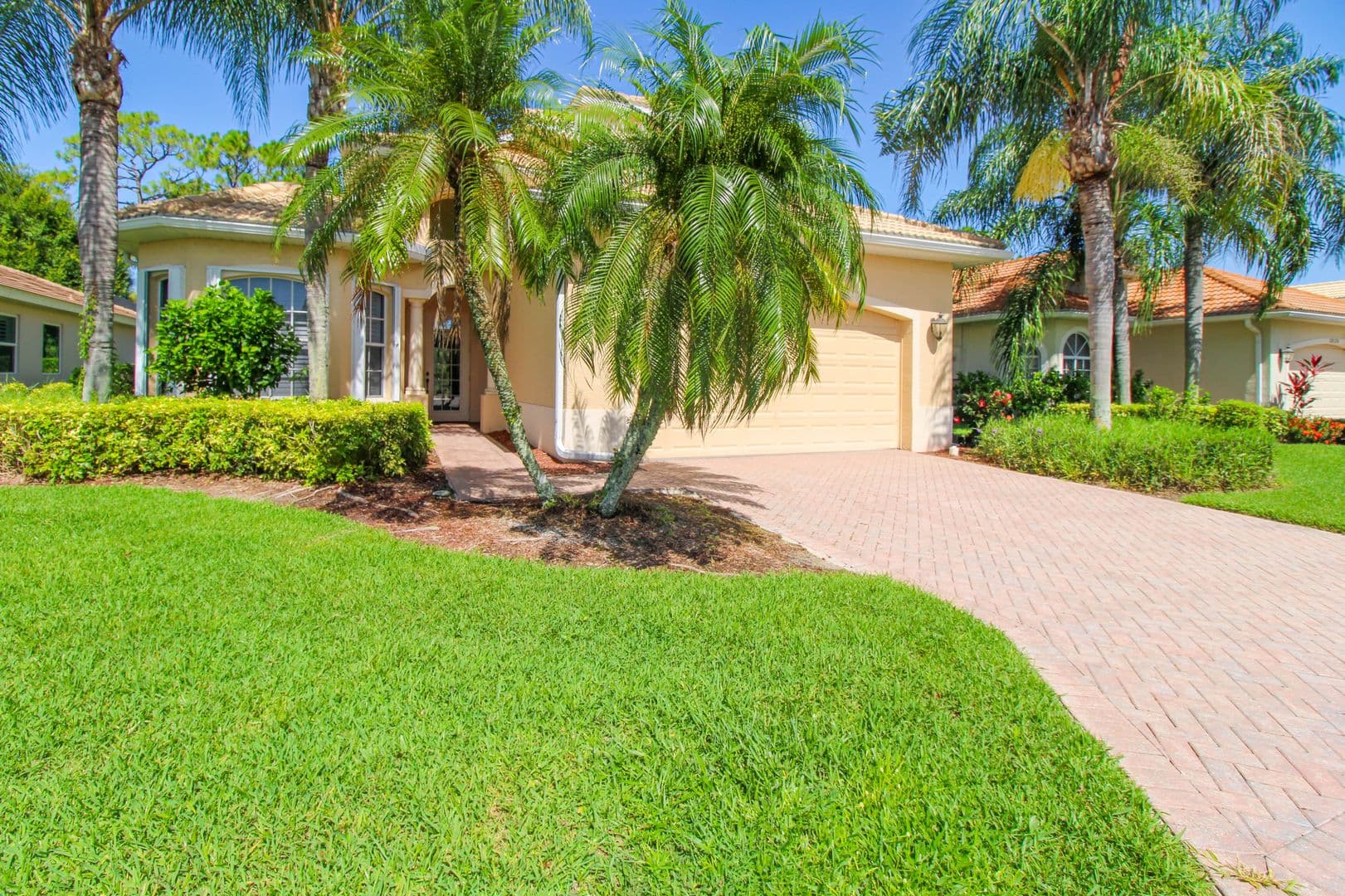 Bonita Springs House: 28130 L Burton Fletcher