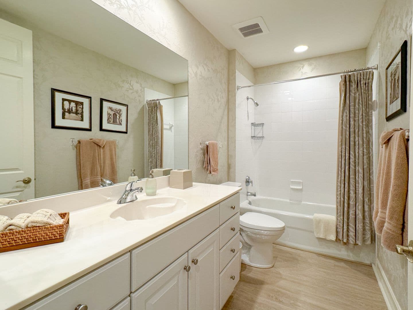 Naples House: 6017 Trophy Drive #601