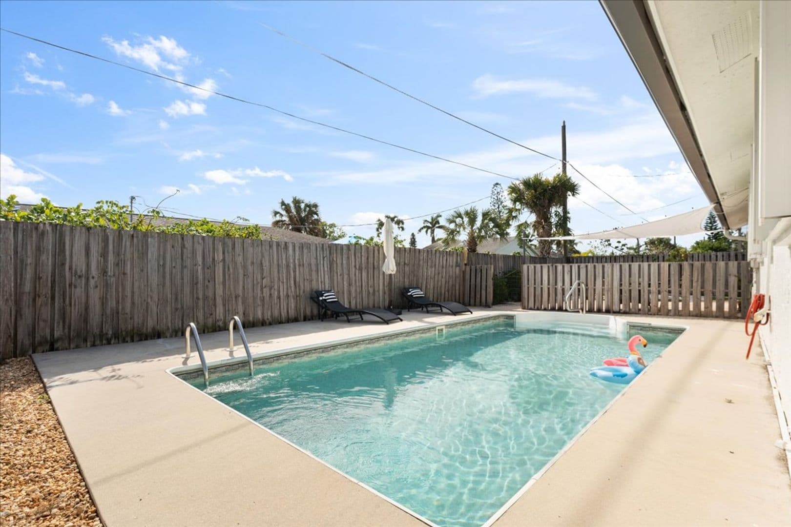 Naples House: 1332 Granada Boulevard