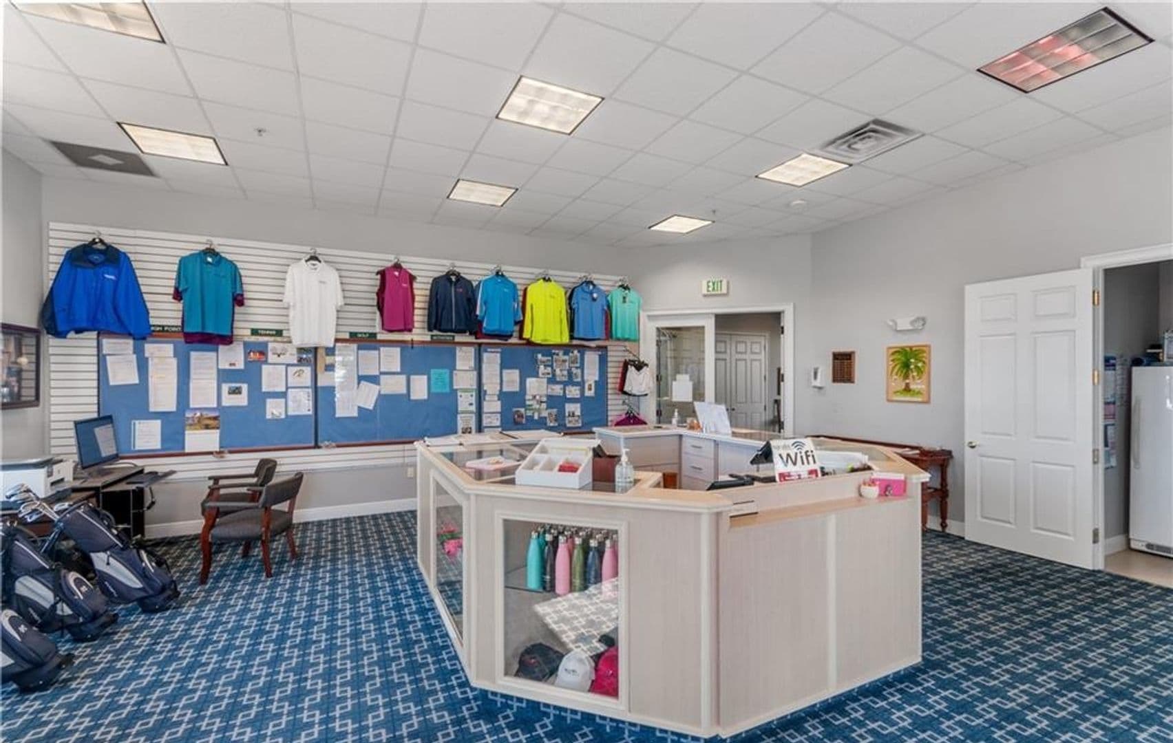 Naples House: 5 High Point Circle W Unit #206