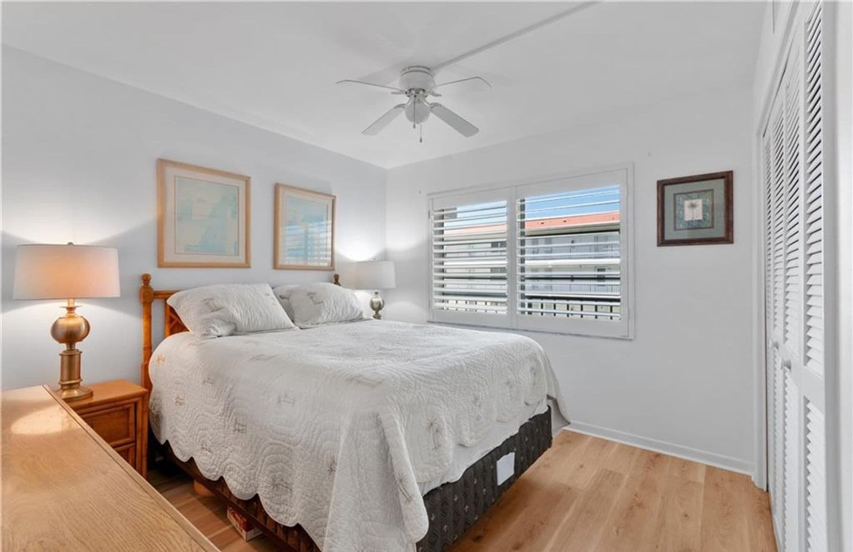 Naples House: 5 High Point Circle W Unit #206