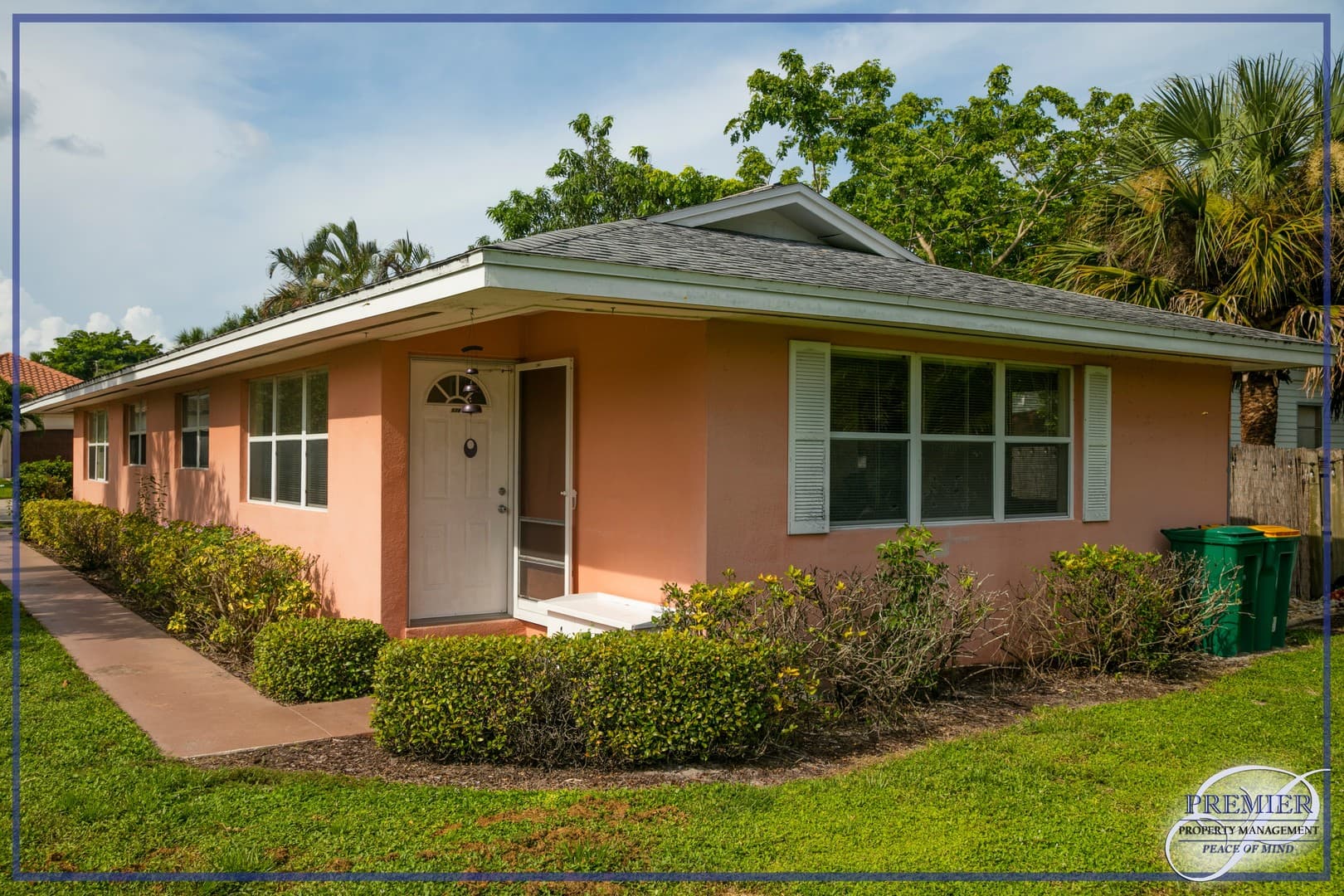 Naples House: 524 97th Avenue N Unit B