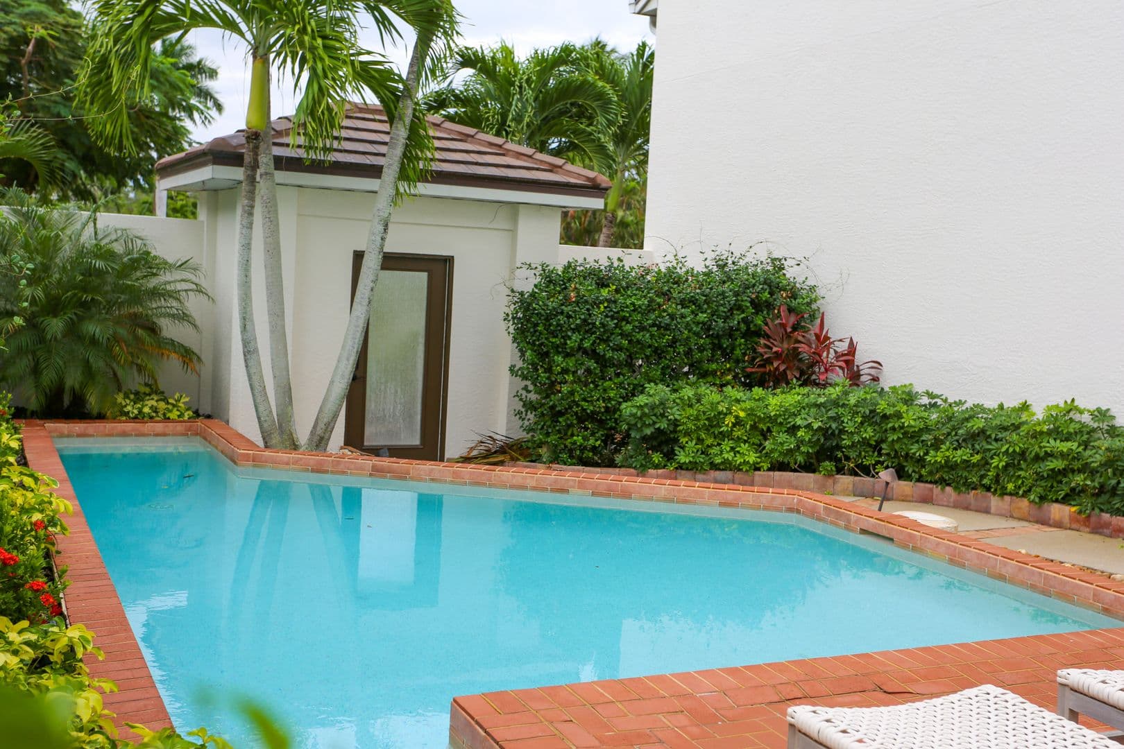 Naples House: 1136 6th Street South Unit 5