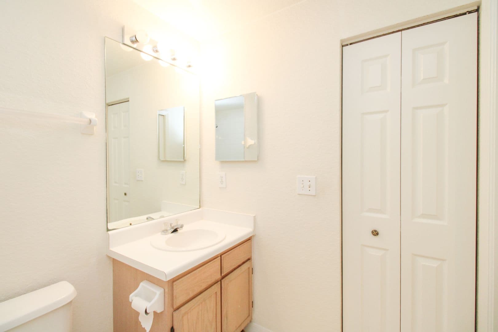 Naples Condo: 4630 St. Croix Lane #827