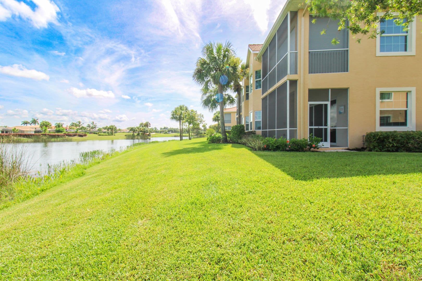 Naples House: 6017 Trophy Drive #601