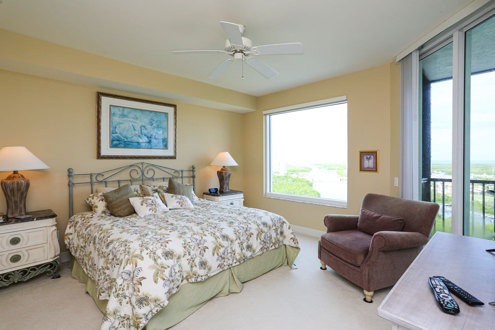 Naples House: 430 Cove Tower Drive Unit 1202