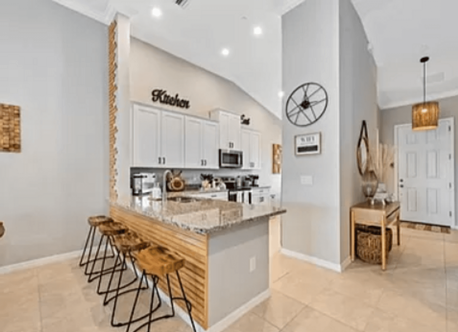 Naples House: 9397 Pocida Court Unit 203