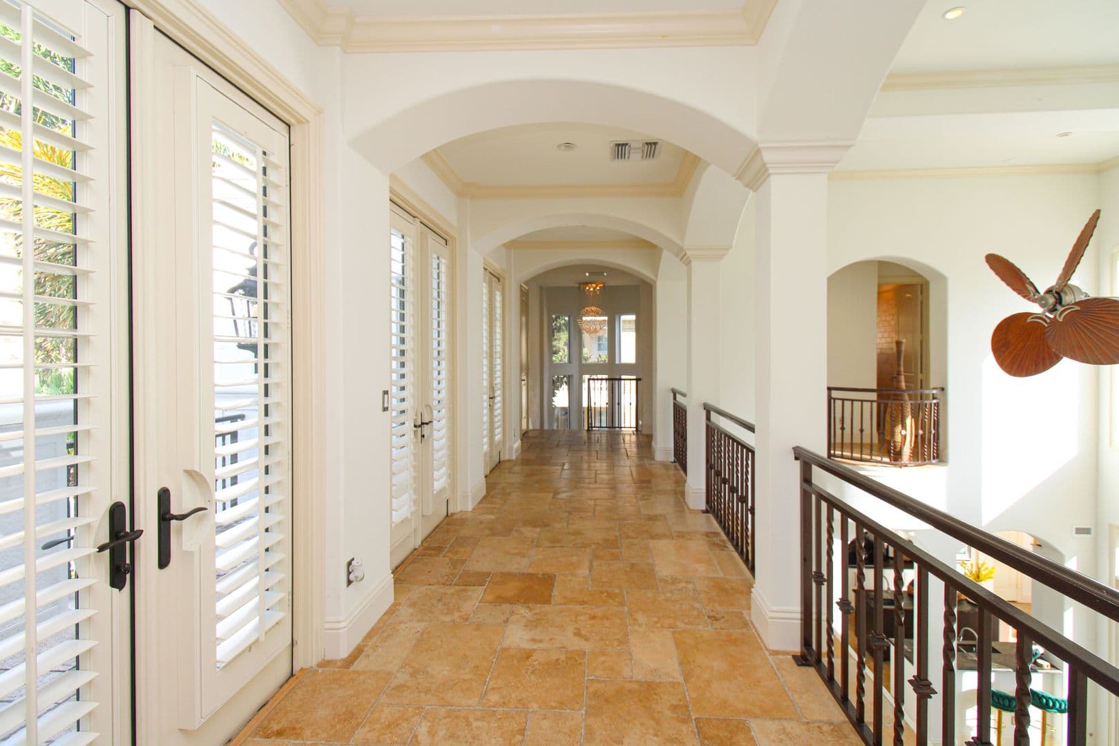 Naples House: 1412 Hemingway Place