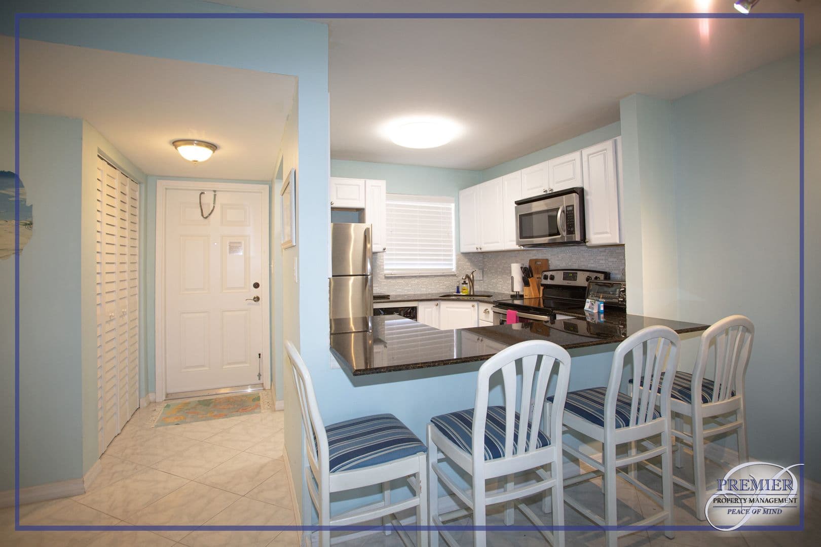 Naples House: 225 Turtle Lake Court #106