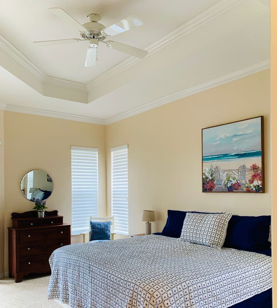 Naples House: 3910 Jasmine Lake Circle