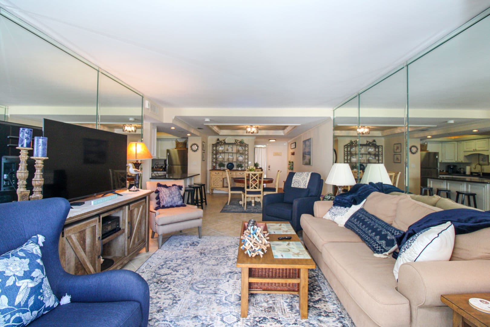 Naples Condo: 3443 Gulf Shore Boulevard N Unit 213