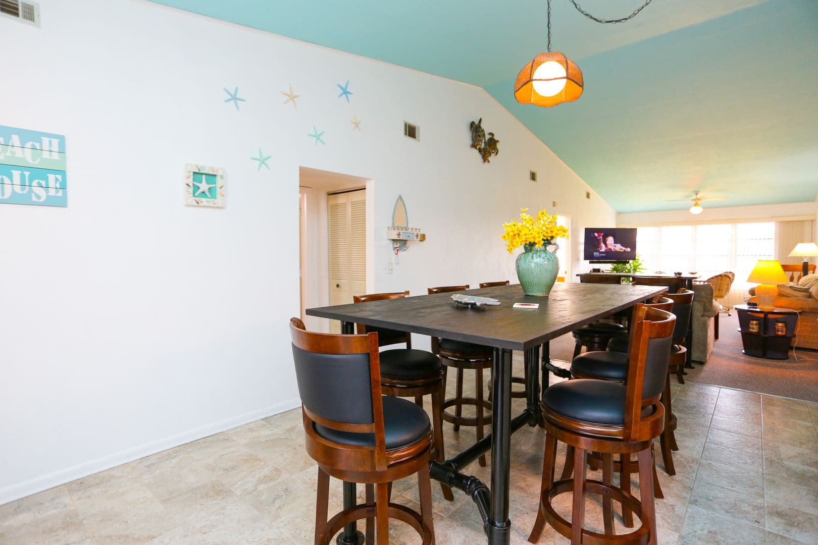 Naples House: 4030 Northlight Drive