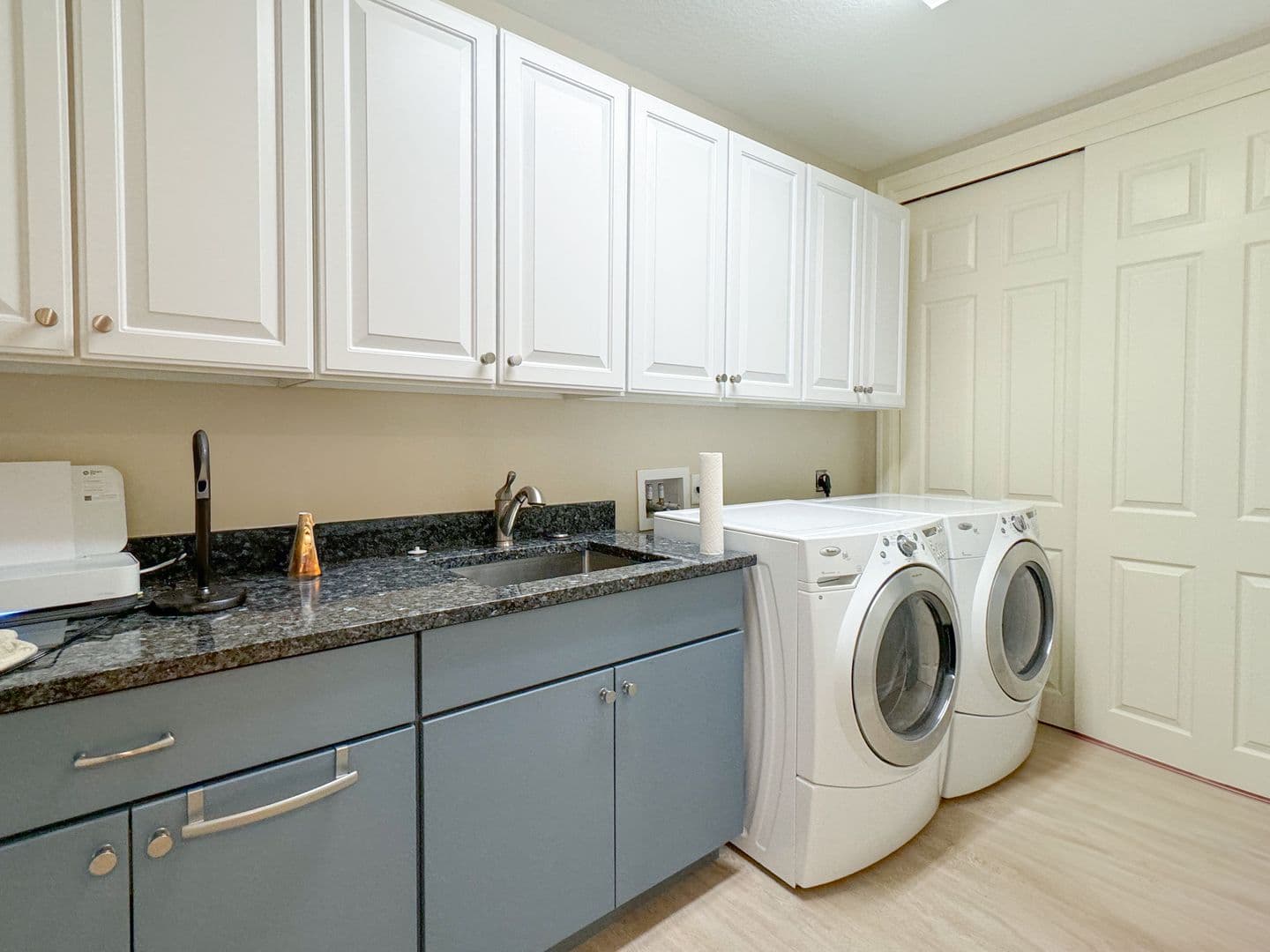 Naples House: 6017 Trophy Drive #601