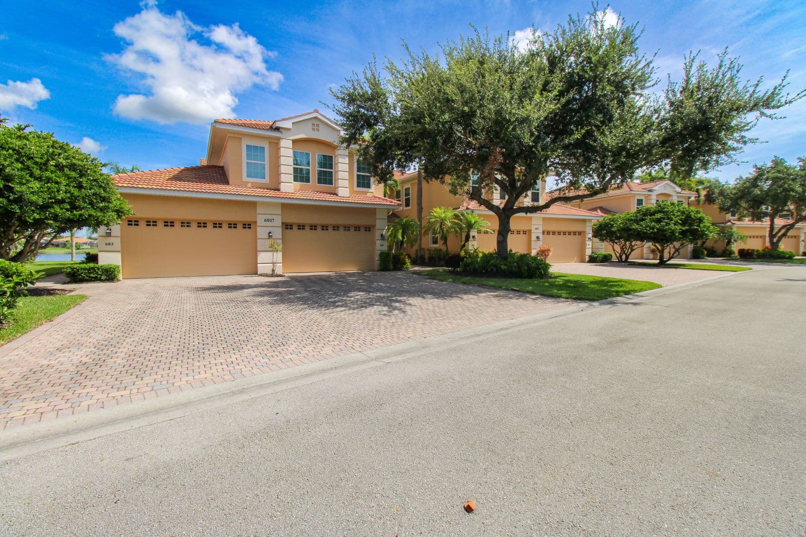 Naples House: 6017 Trophy Drive #601