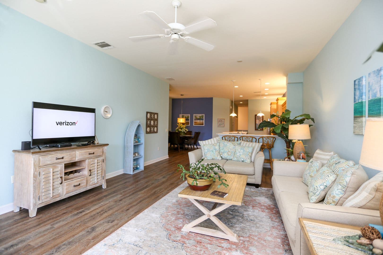 Estero House: 8565 Via Garibaldi #203
