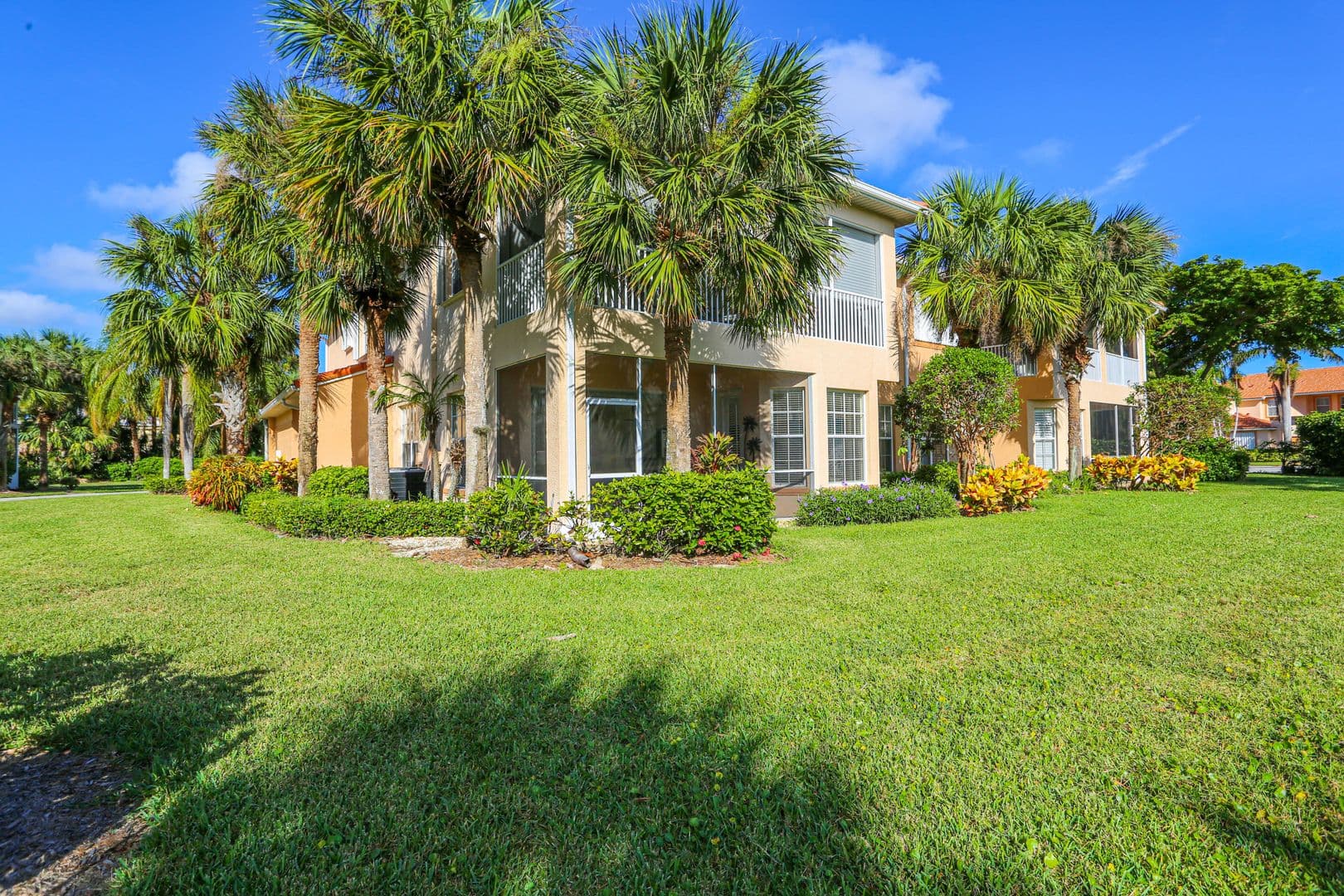 Bonita Springs House: 8981 Palmas Grandes Boulevard Unit 102