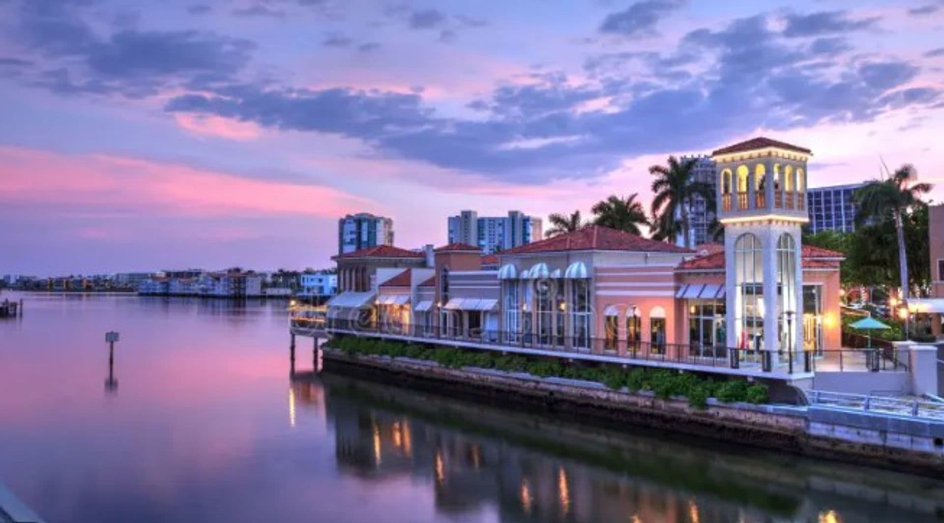 Naples Condo: 4005 Gulf Shore Boulevard North Unit #407