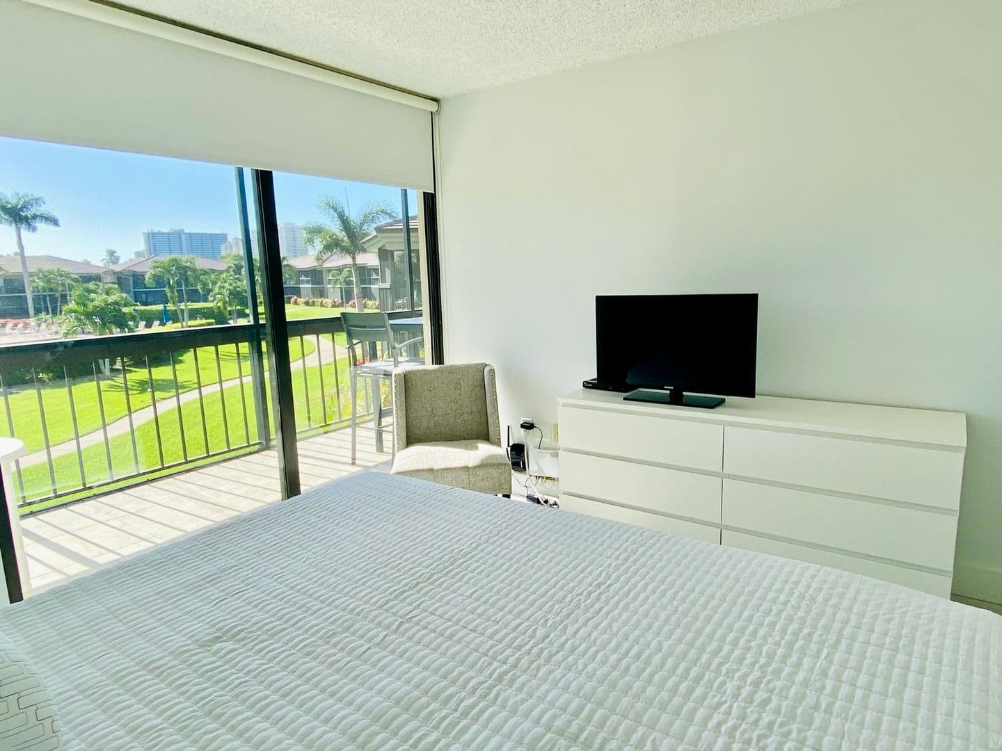 Marco Island House: 601 Seaview Court Unit C-208