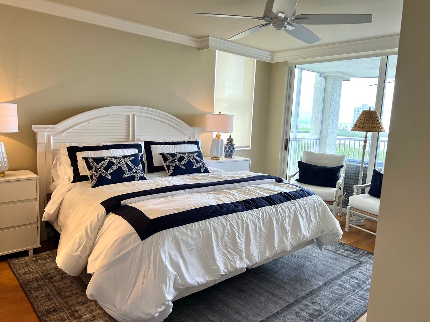 Naples House: 5550 Heron Point Drive #702