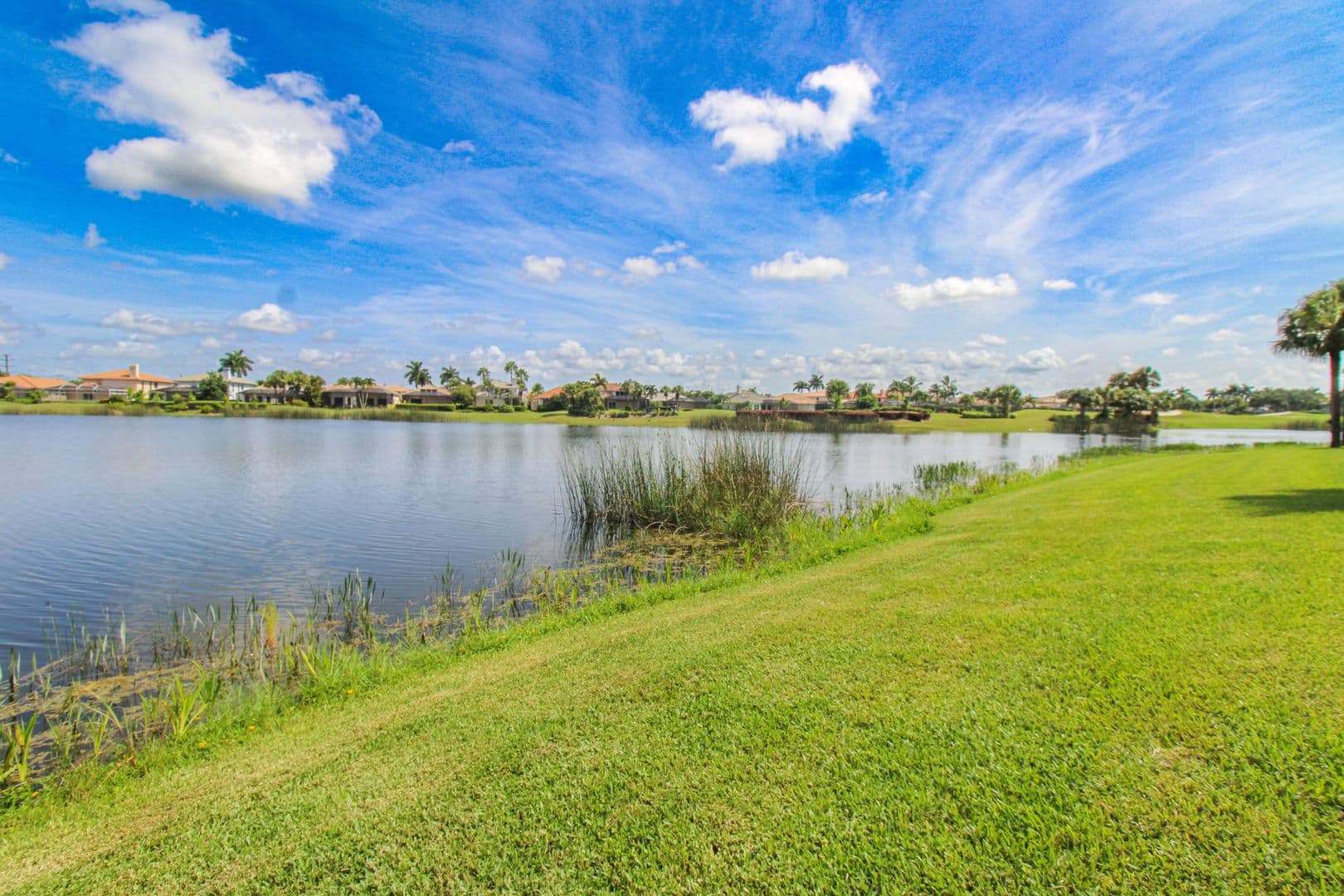 Naples House: 6017 Trophy Drive #601