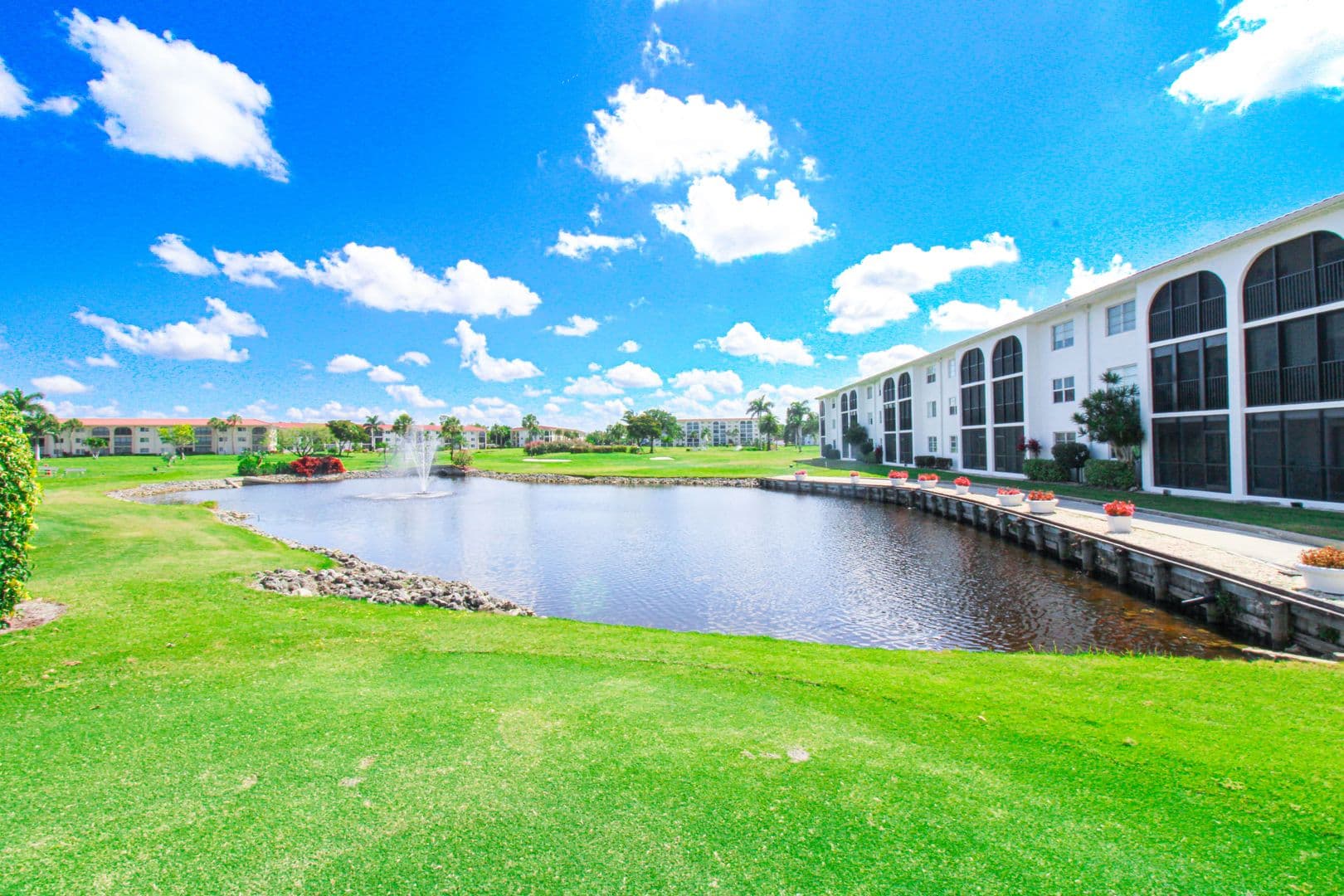 Naples House: 41 High Point Circle S #303