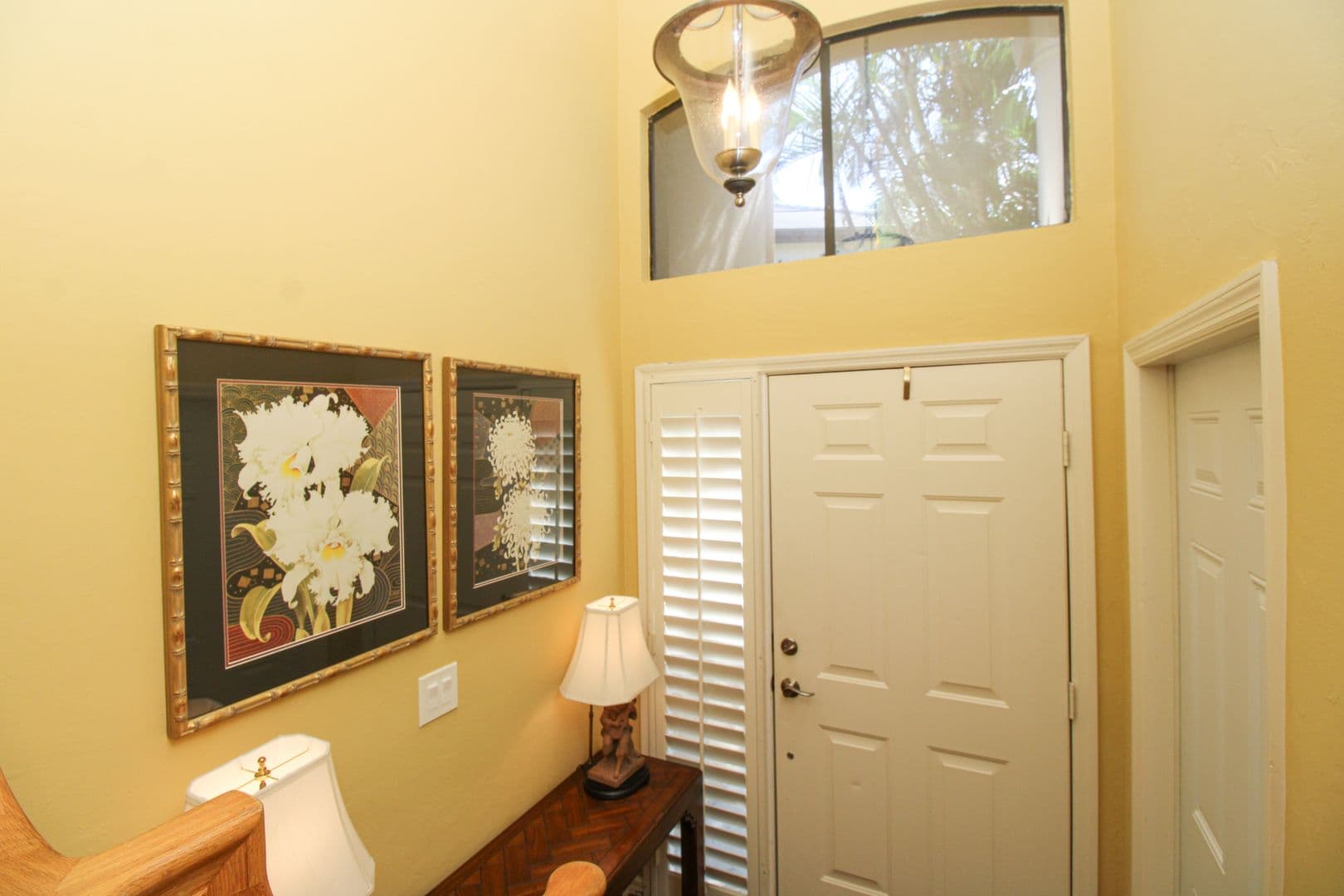 Naples House: 172 Vintage Circle Unit 202