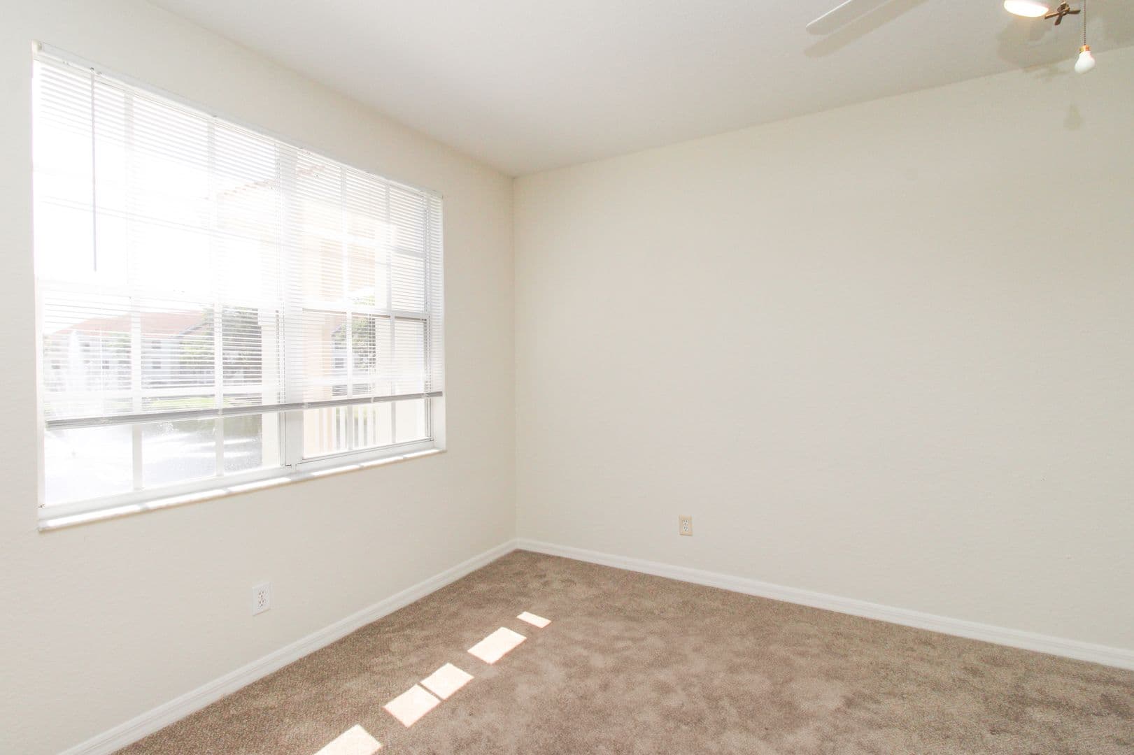 Naples Condo: 4630 St. Croix Lane #827