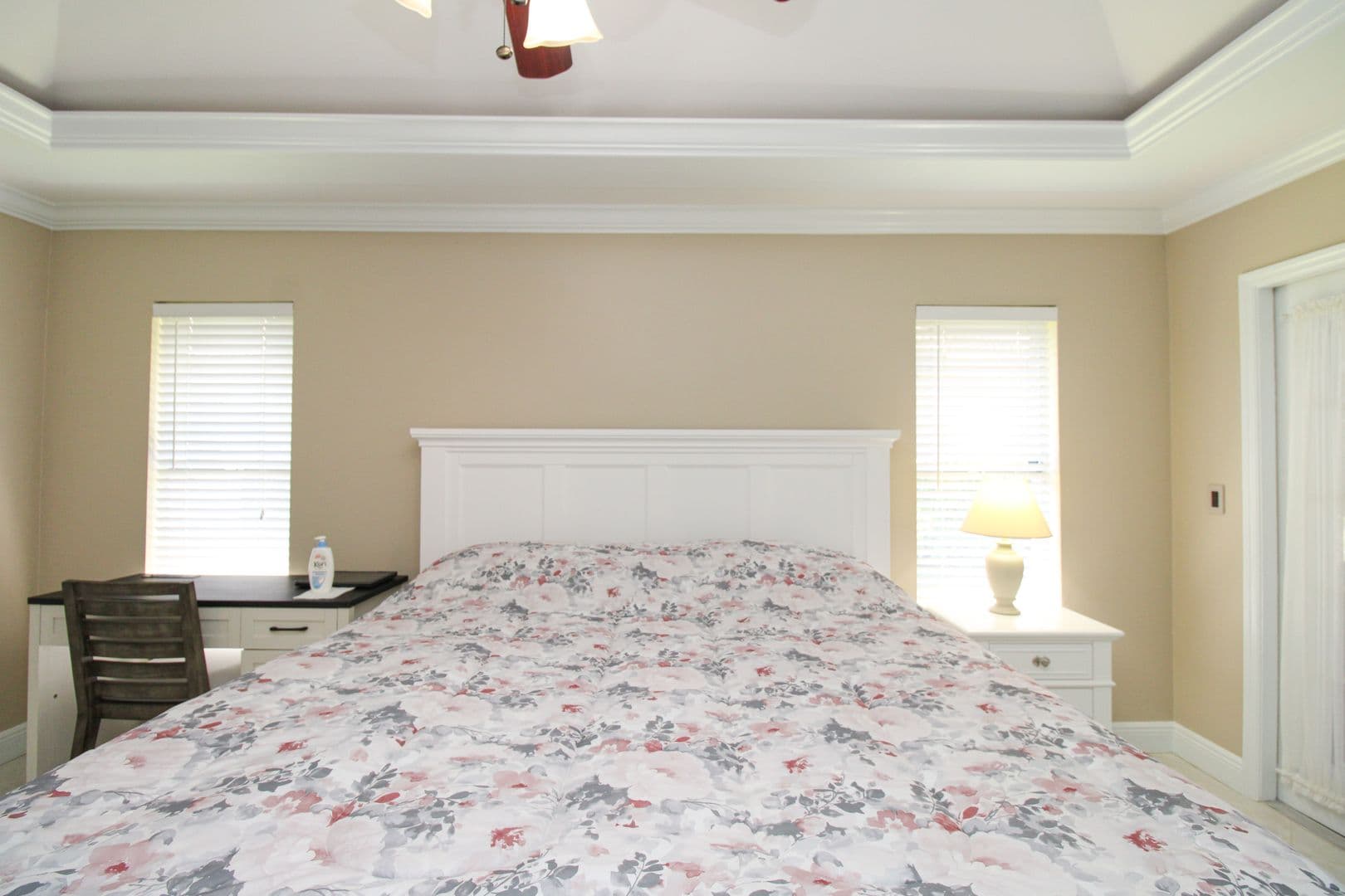 Naples House: 333 Wentworth Court