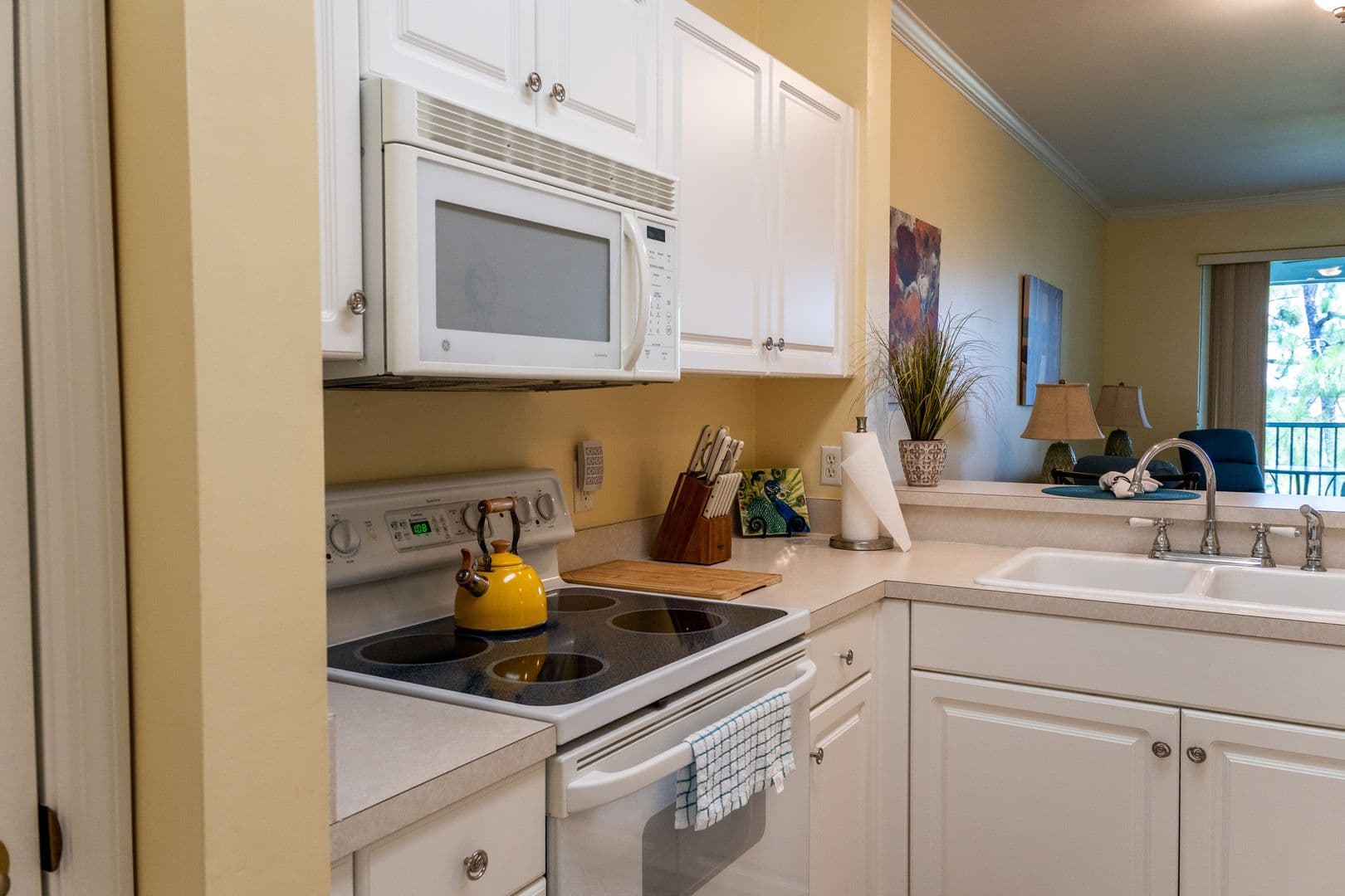 Naples House: 3950 Loblolly Bay Drive #402