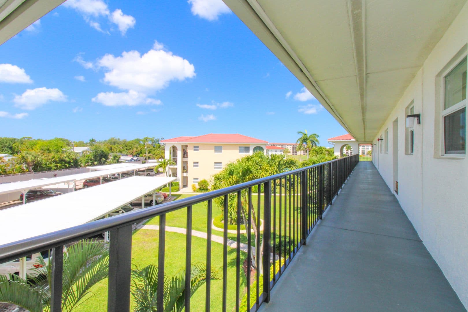 Naples House: 41 High Point Circle S #303