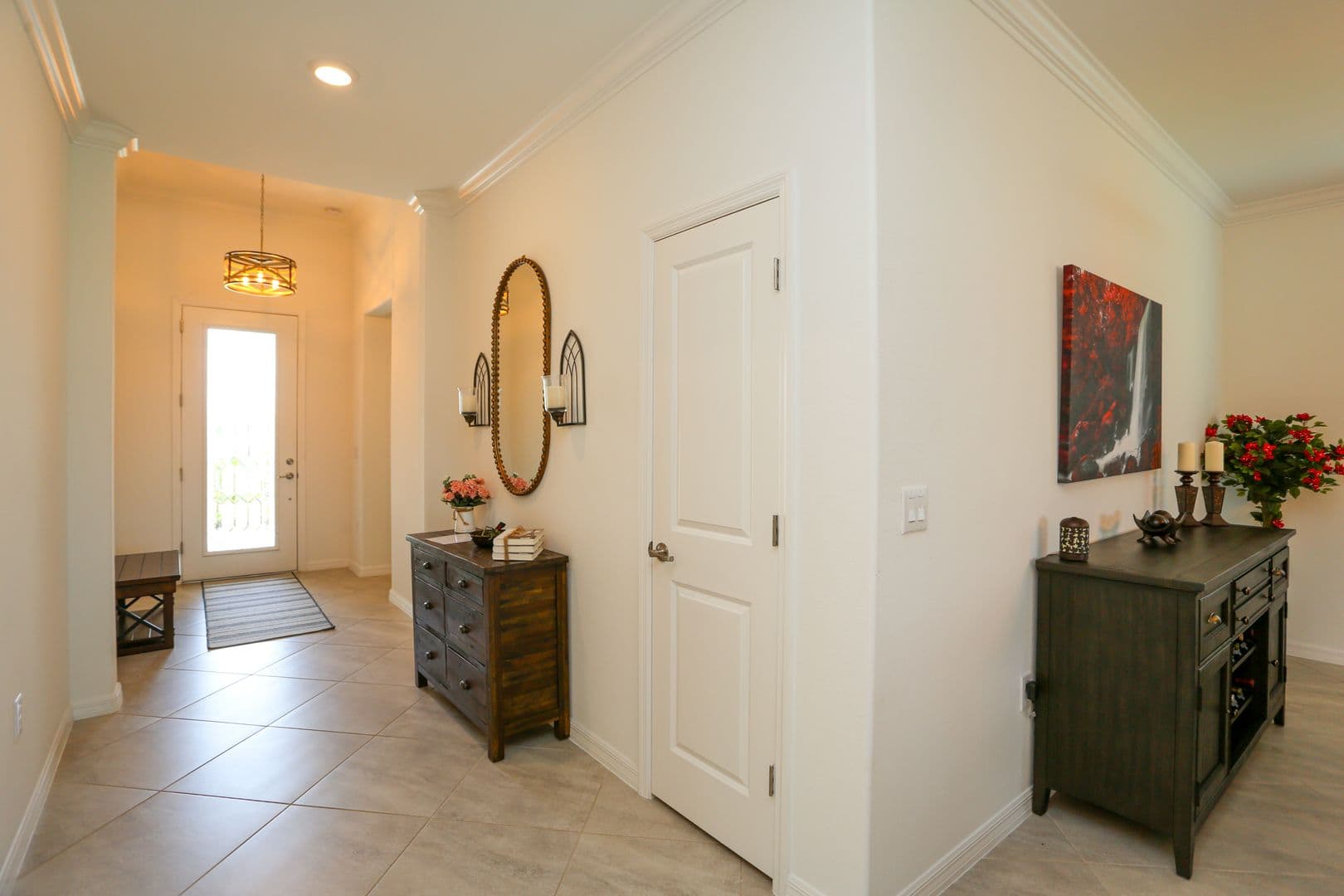 Naples House: 2155 Hamlin Street