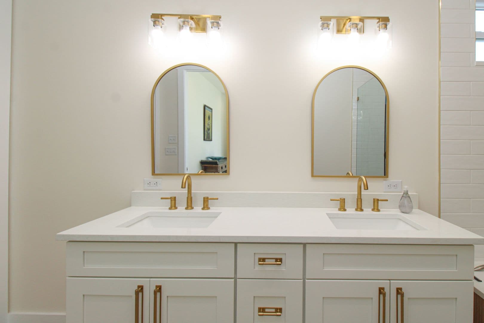 Bonita Springs House: 4879 Esplanade Street
