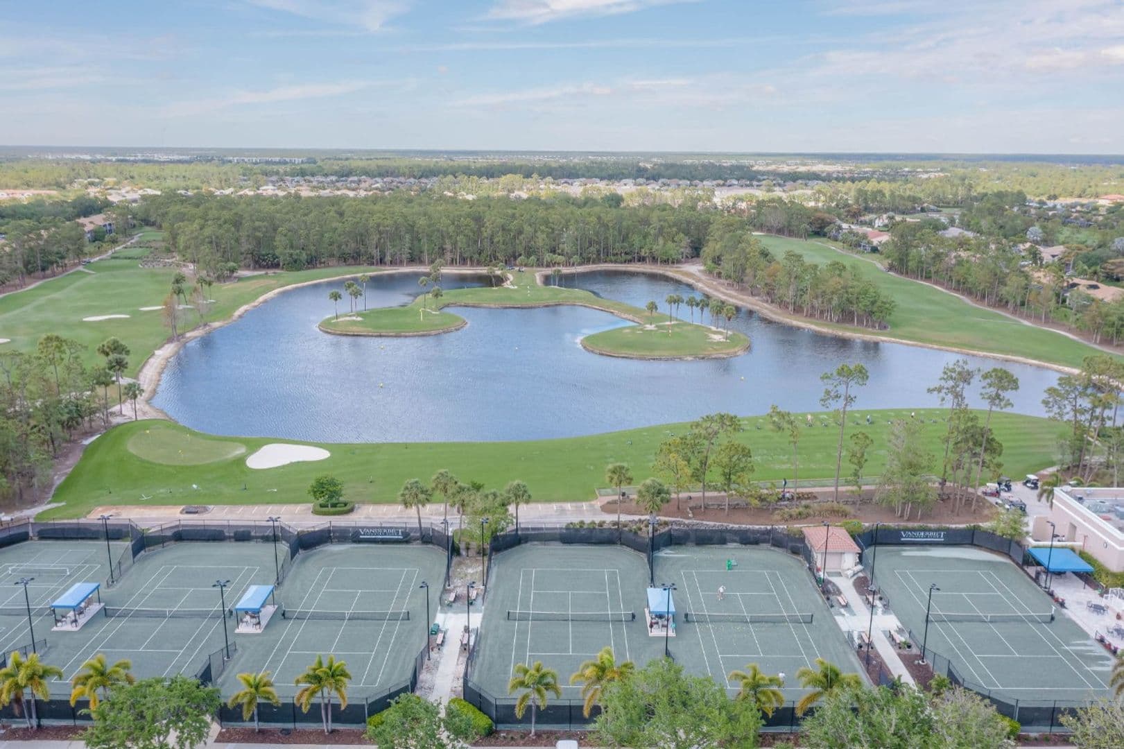 Naples House: 8223 Parkstone Place Unit 102