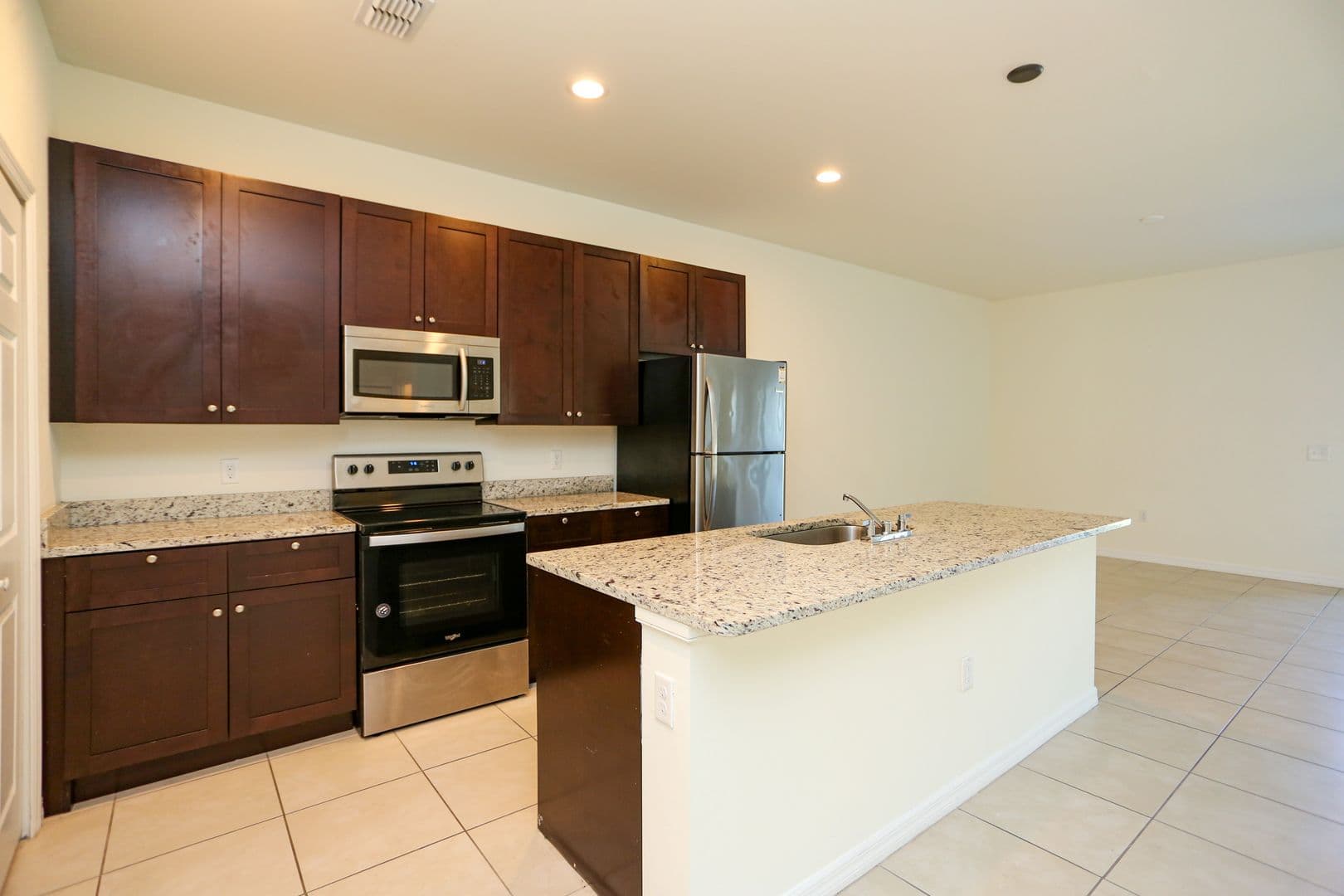 Naples Apartment: 2061 Sunshine Boulevard