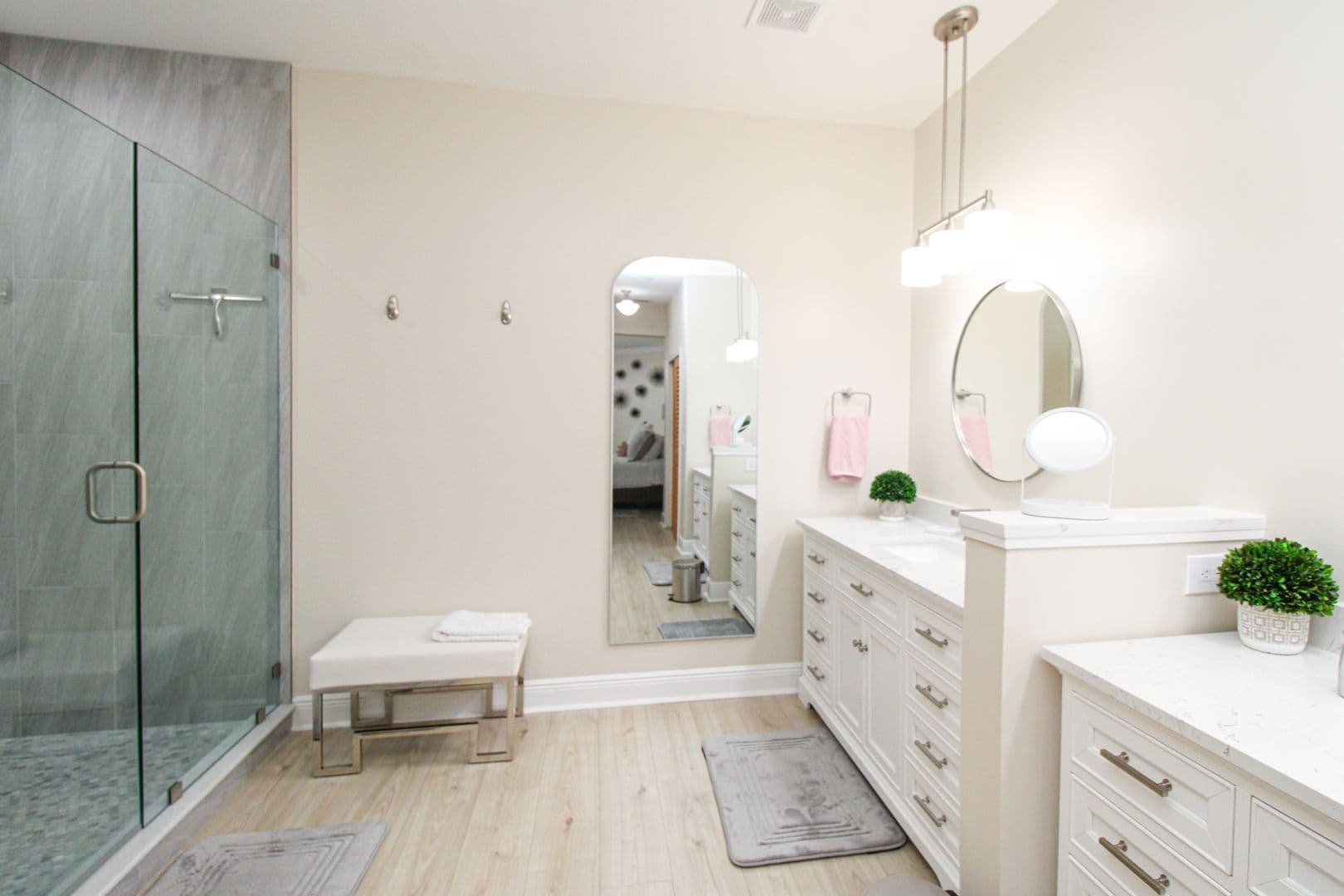 Naples Condo: 4853 Hampshire Court Apartment 107