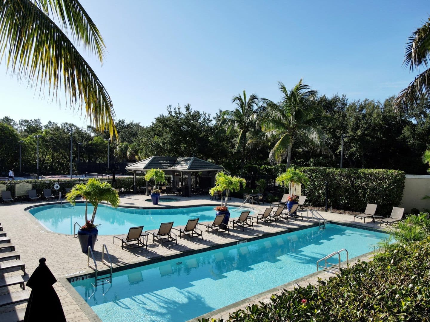 Naples House: 3910 Jasmine Lake Circle