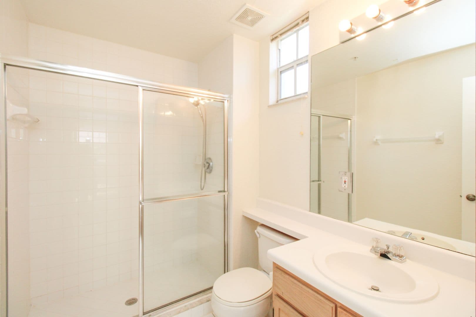 Naples Condo: 4630 St. Croix Lane #827
