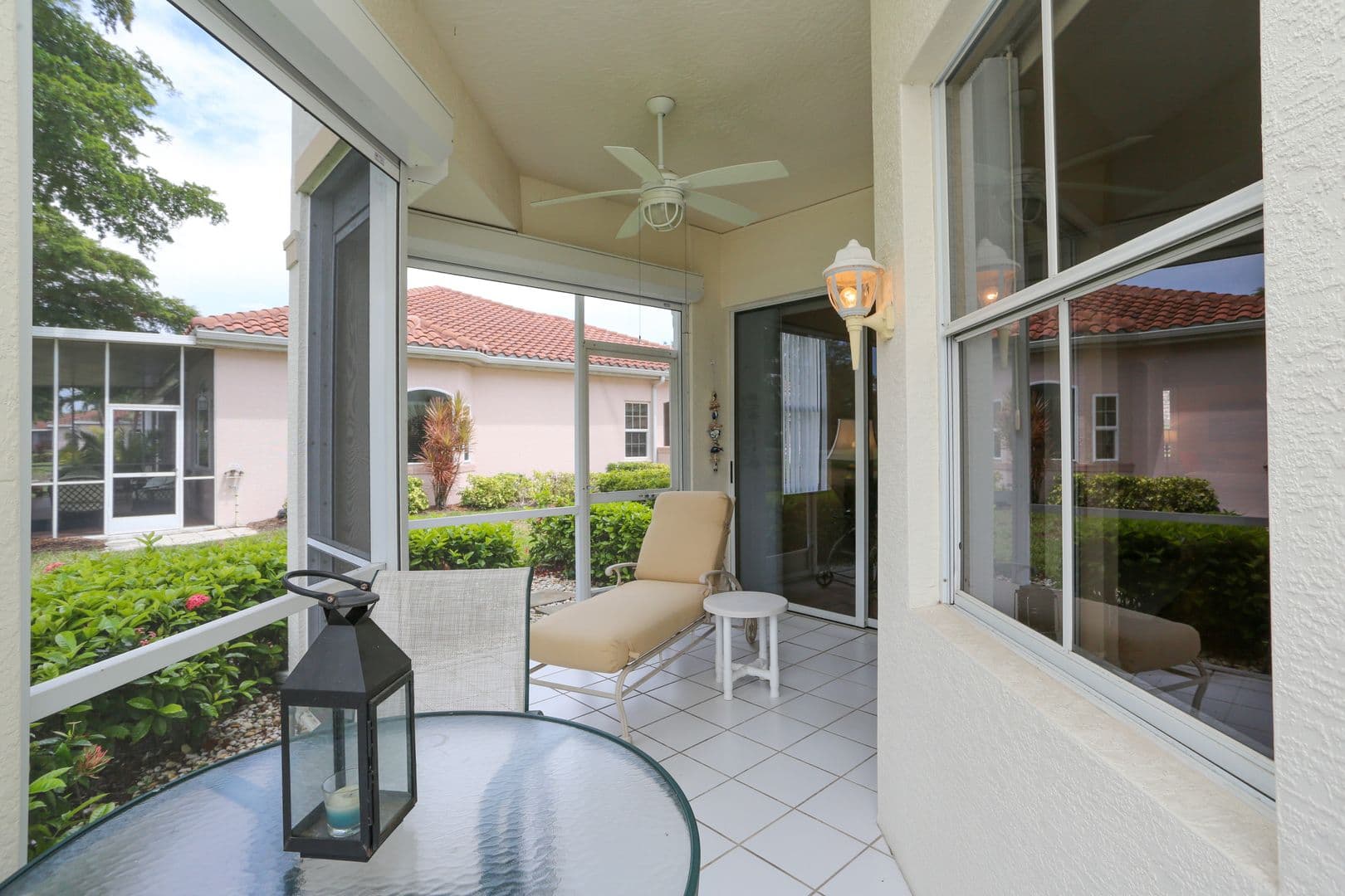 Bonita Springs House: 9111 Las Maderas Drive Unit 102