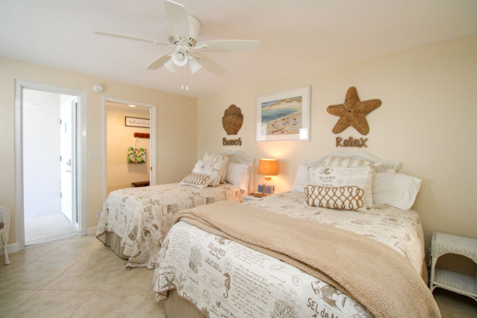 Naples Condo: 3443 Gulf Shore Boulevard N Unit 213