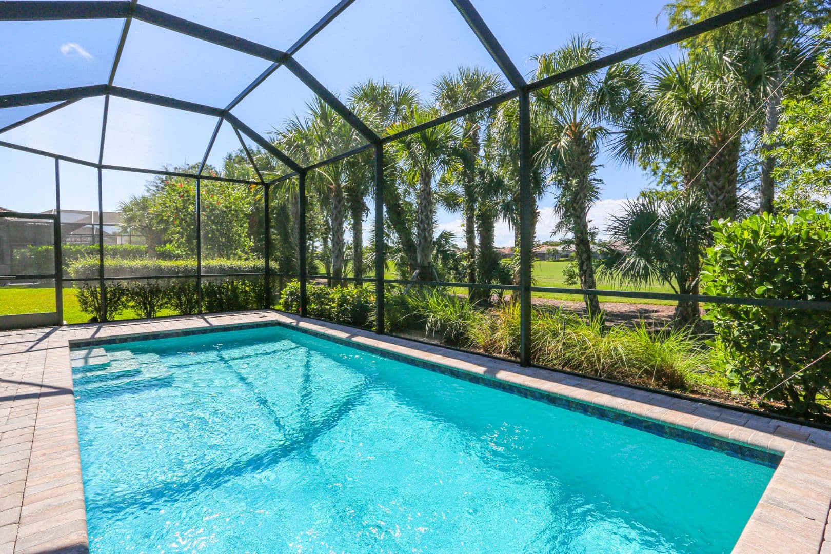 Naples House: 9716 Everglades Drive