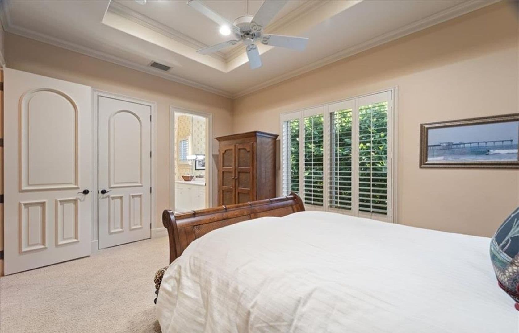 Naples House: 550 21st Avenue Street