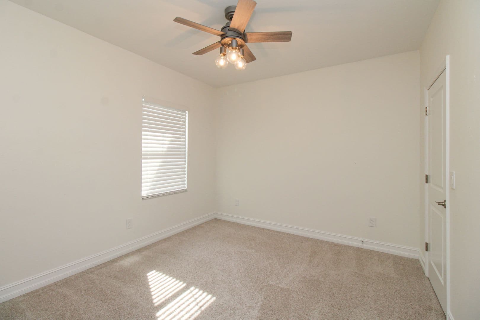 Naples House: 7421 Rockefeller Drive